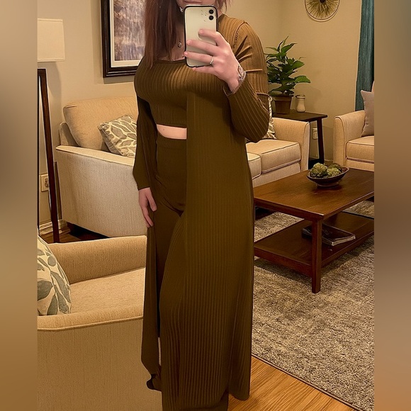 Brown Ribbed 3-piece Lounge Set, size M - Picture 3 of 3